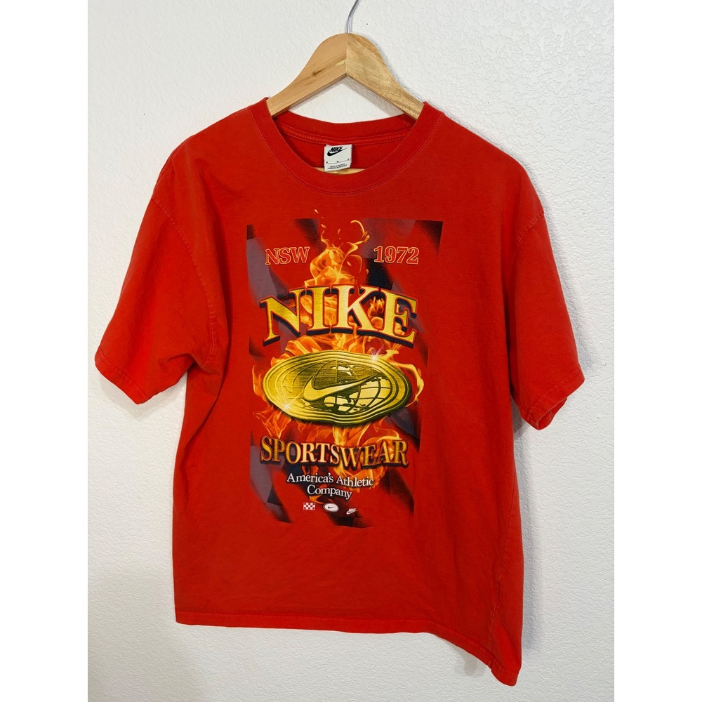 Nike Sportswear‎ NSW 1972 Fire Graphic T-Shirt Mens Medium Red Short Sleeve Tee